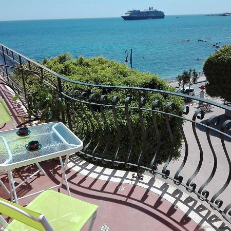 Ferienwohnung Plaza Giardini-Naxos Exterior foto