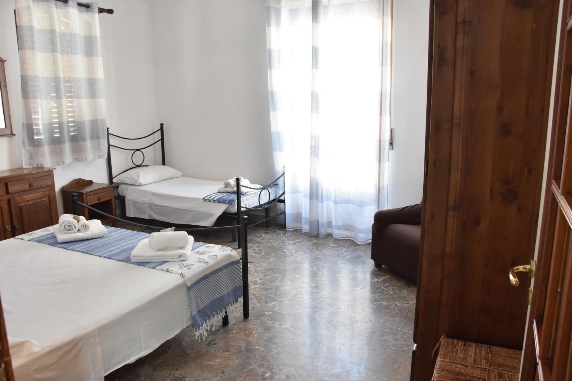 Ferienwohnung Plaza Giardini-Naxos Exterior foto