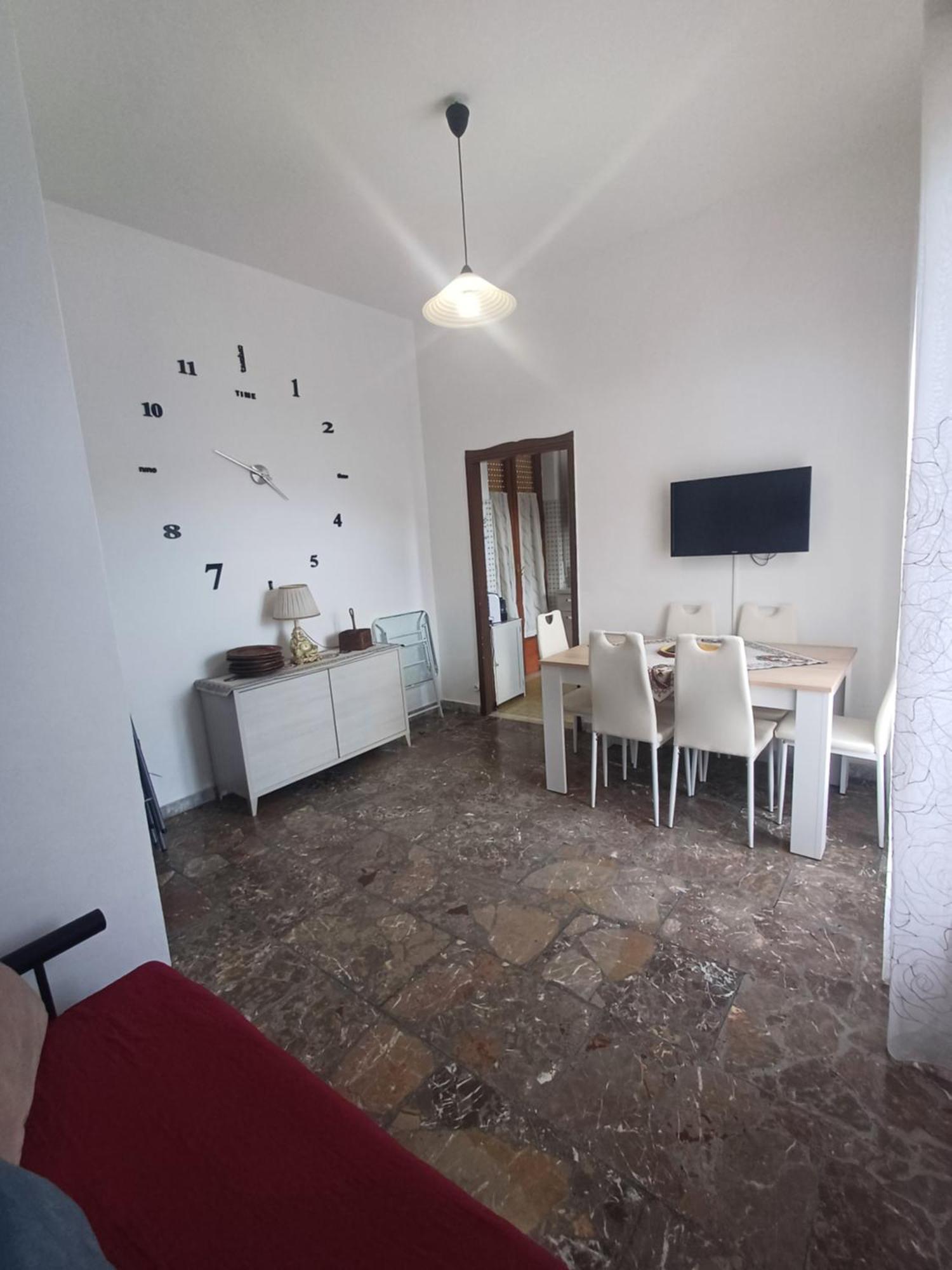 Ferienwohnung Plaza Giardini-Naxos Exterior foto